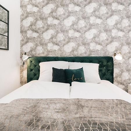 Tip! Modernes Apartment Direkt Im Herzen Dresdens Esterno foto